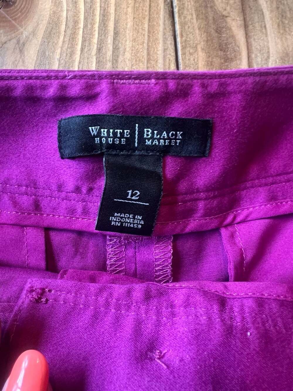 White House Black Market Purple Cuffed Shorts Size 12 - Picture 3 of 6